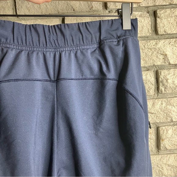 Men’s Lululemon Shorts - Picture 3 of 7